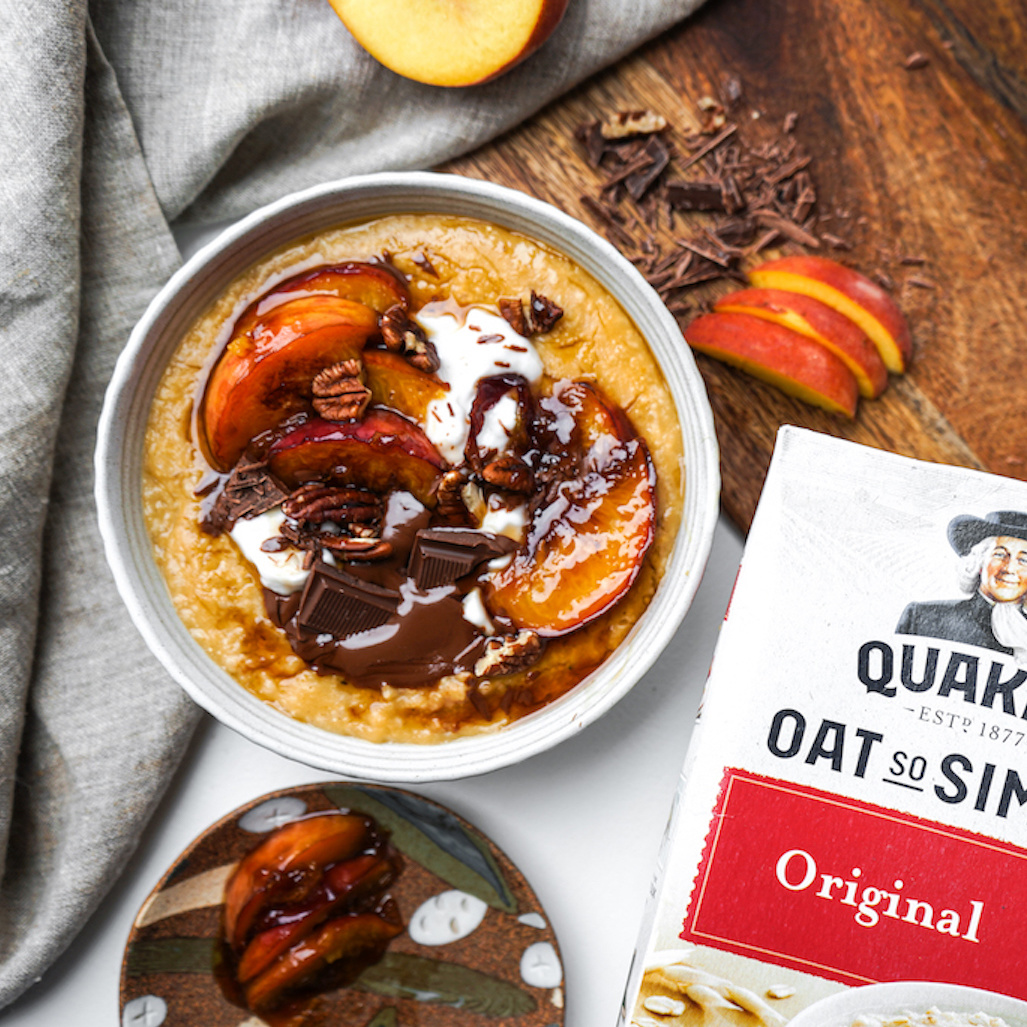 QUAKER oats CARAMELISED PEACHES WITH PUMPKIN PORRIDGE